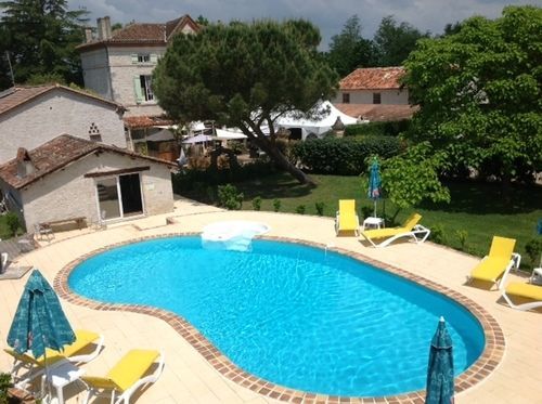Domaine Le Baraillot, Chambres Et Repas D'Hotes, Soiree Etape Aiguillon Luaran gambar